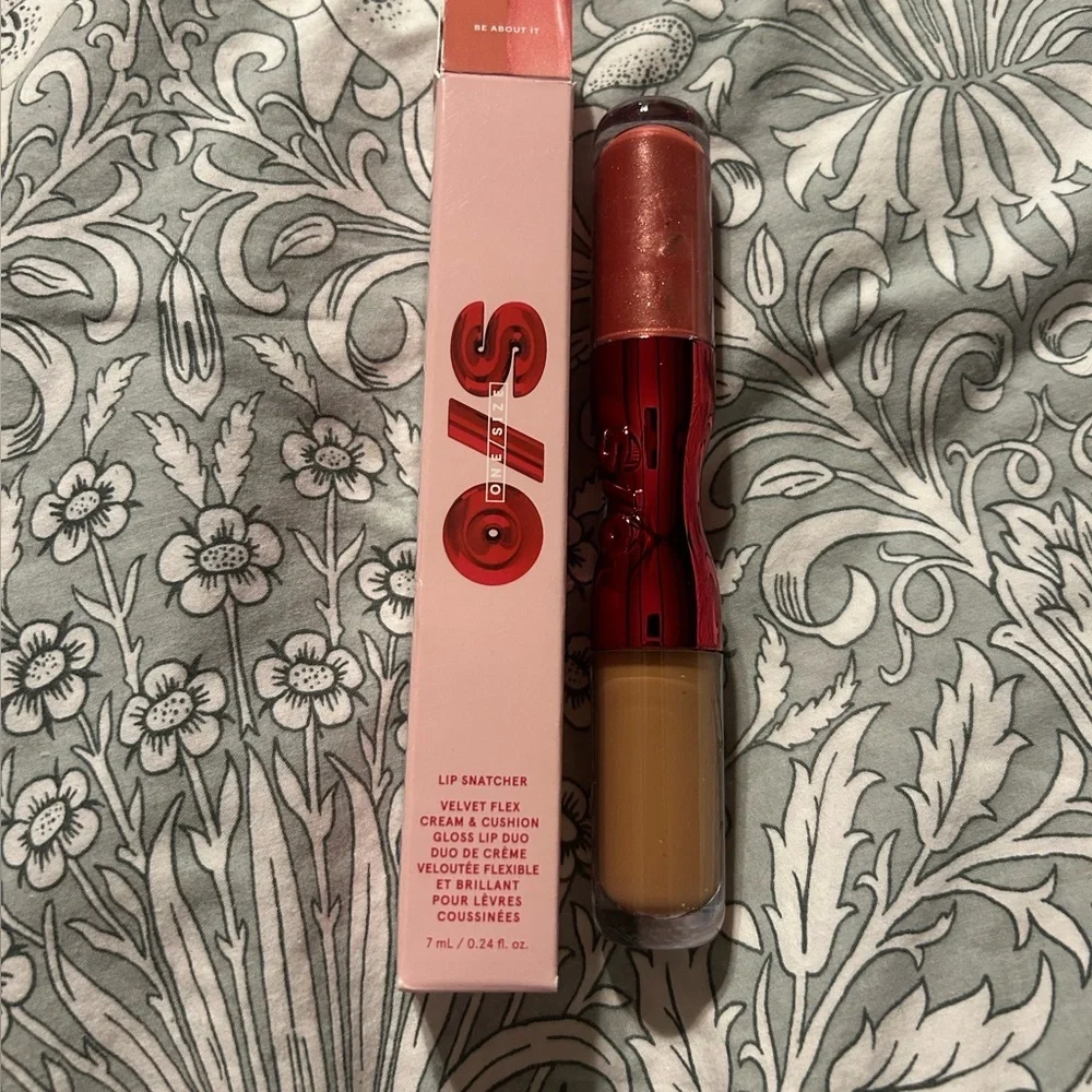 O/S Lip Snatcher Hydrating Lipstick and Lip Gloss Duo